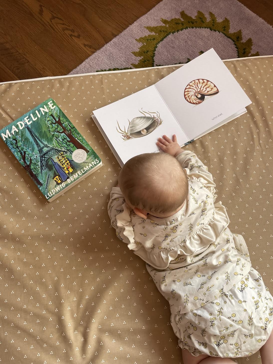 tummy time, infant tummy time, when to start with tummy time