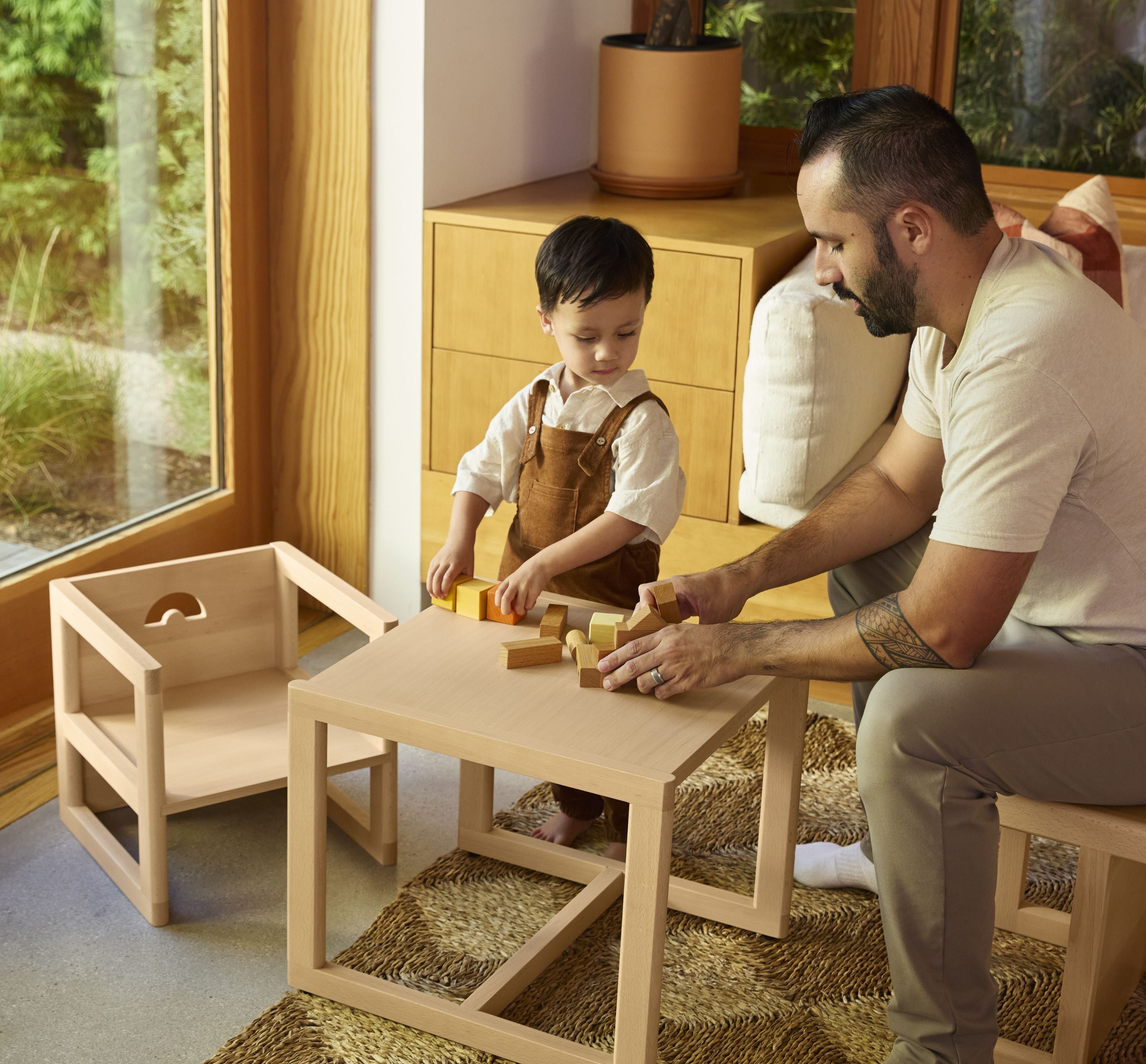 I struggle to play with my child, am i a bad parent, playing with kids, too tired to play