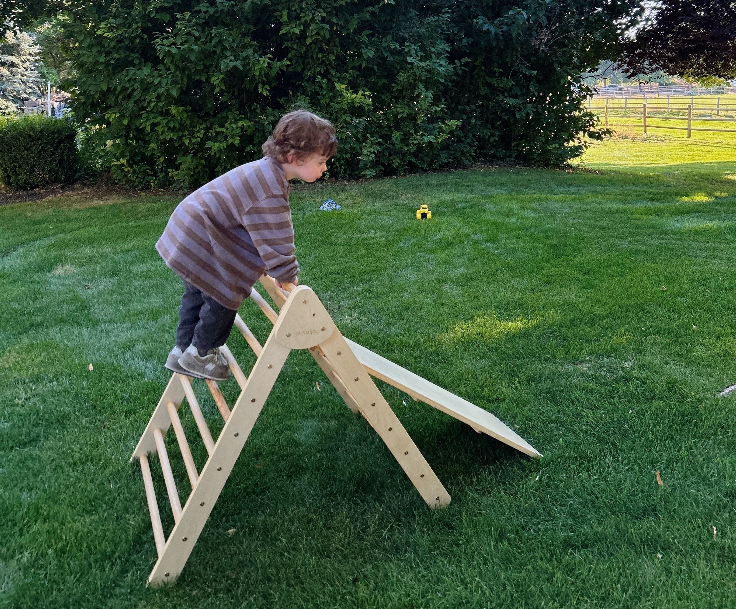Children's Digital Detox, outdoor play, screen time limits for kids, excessive screen time