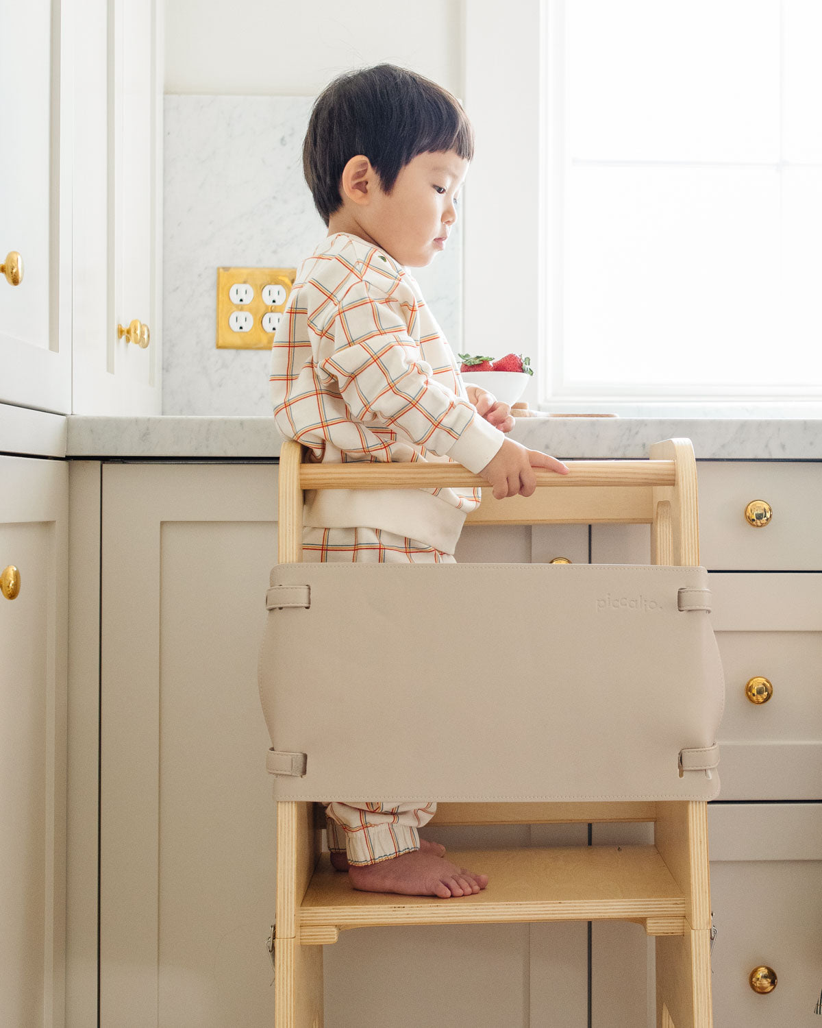 changing table tower