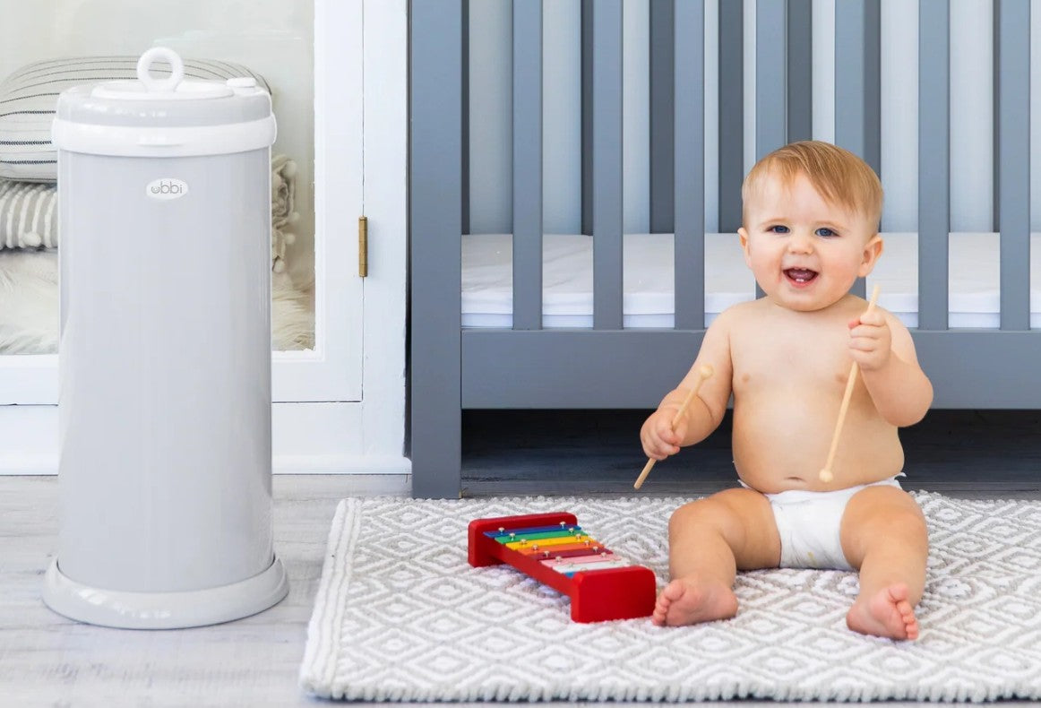 The Best Rated Diaper Pails: Odors Neutralized