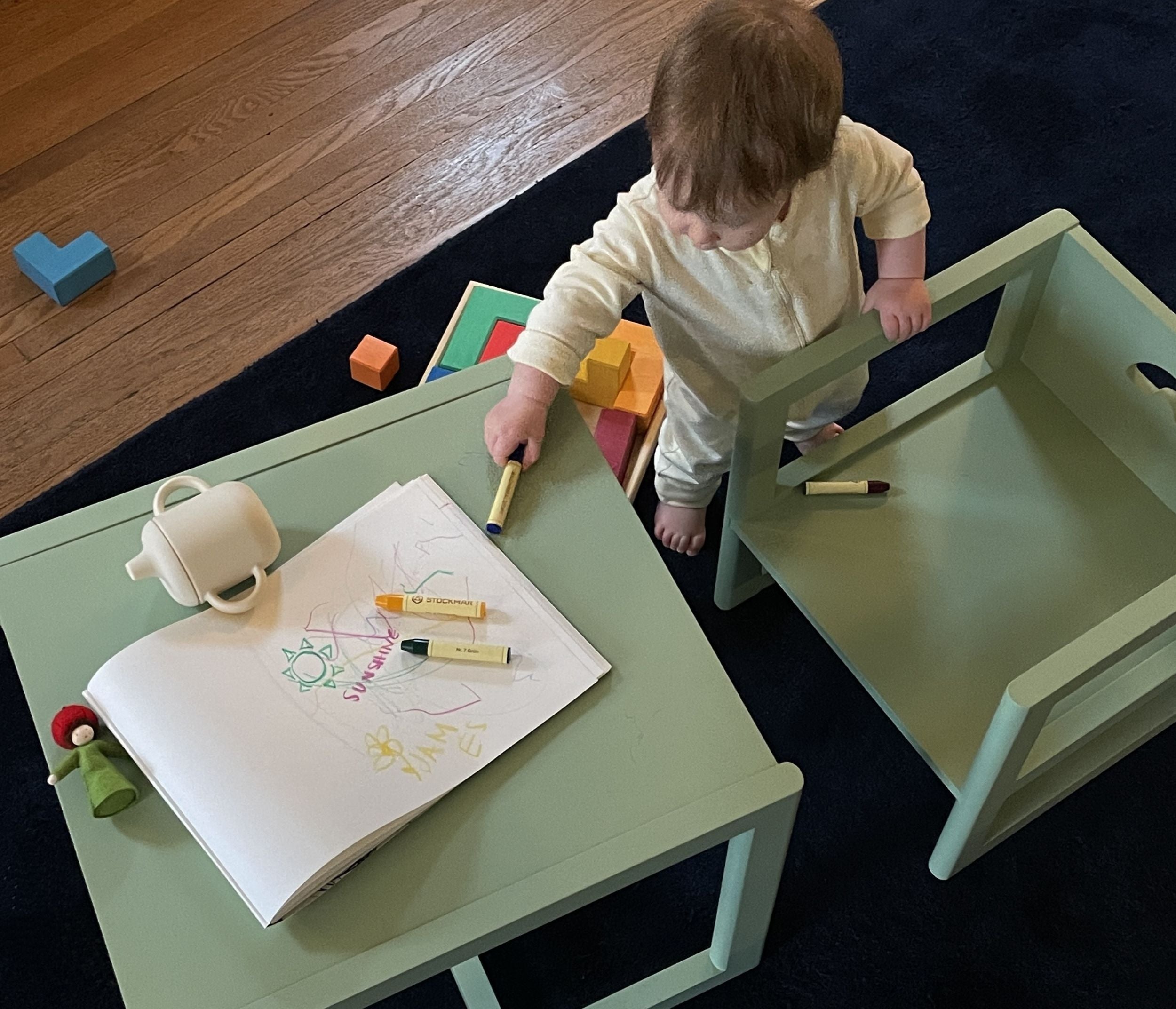 When do kids learn write?, writing practice for kids, handwriting practice for kids, montessori method of teaching writing, Montessori reading