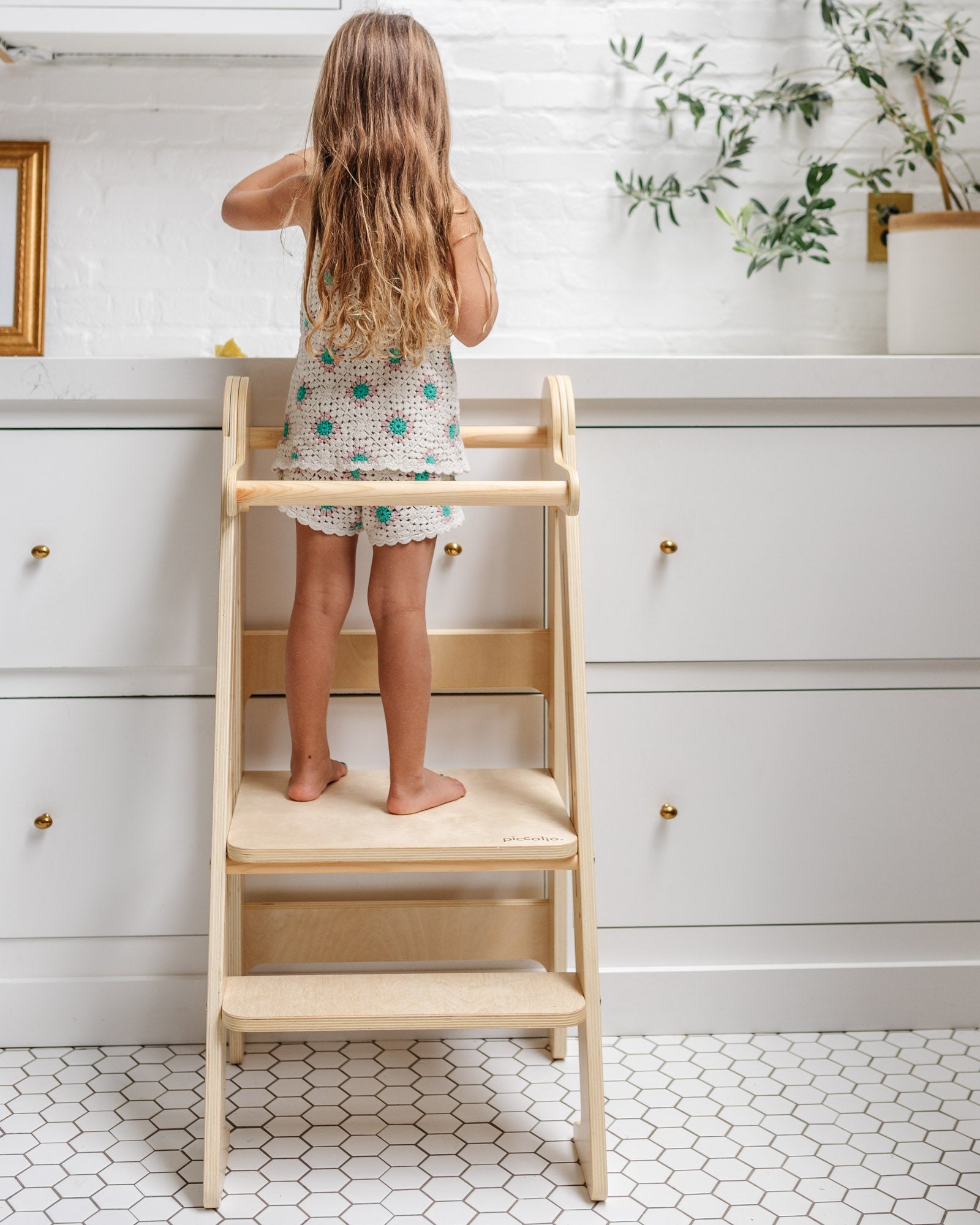 Foldable Learning Tower for Kids in Natural